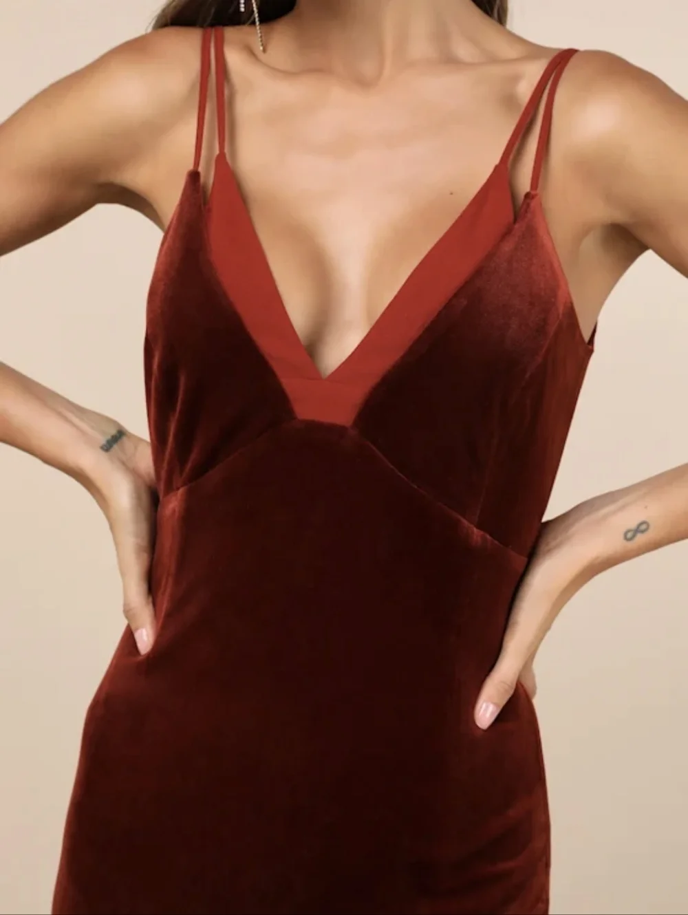 NWT LULUS Immensely Glam Rust Red Velvet Backless Maxi Dress Slit